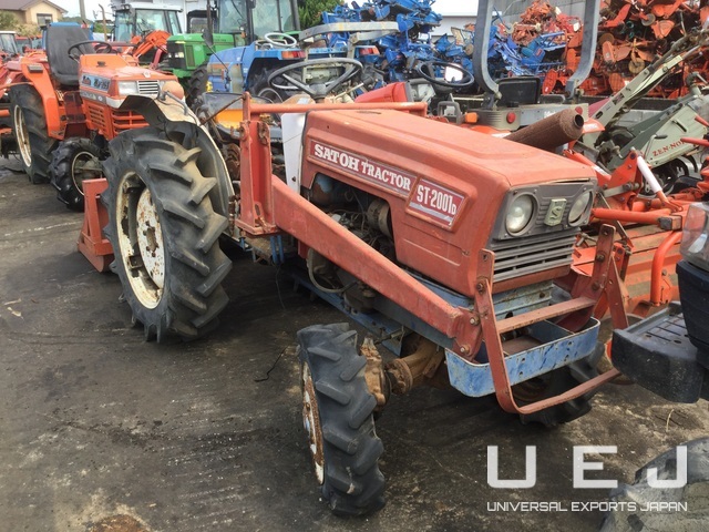 TRACTOR SATOH ST-2001D ( Tractors ) || UEJ Co. Ltd. || Used Japanese ...