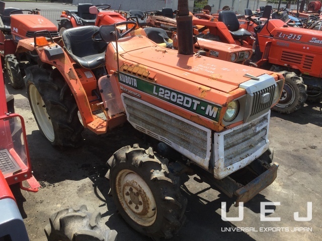 52898 TRACTOR KUBOTA L2202DT