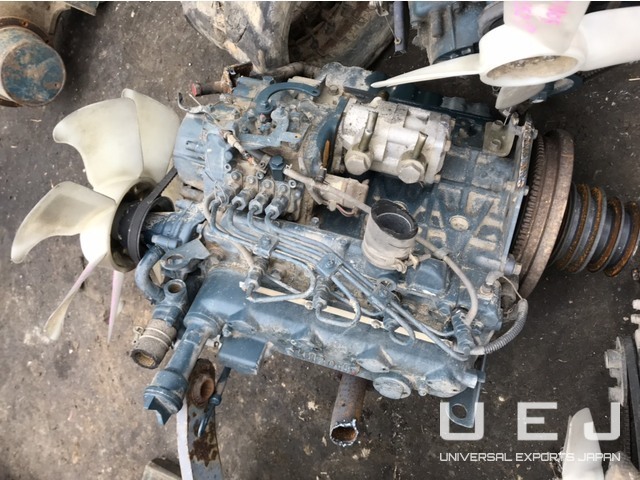 DIESEL ENGINE KUBOTA V1405 ( ディーゼルエンジン ) || UEJ Co. Ltd. ||  福岡で重機・トラクター買取はお任せください